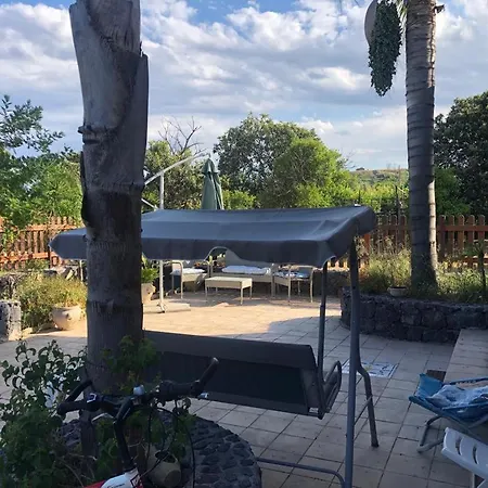 Due Palme - Vicino Giardini Naxos - *