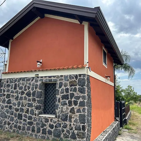 Due Palme - Vicino Giardini Naxos - Tatil Evi Calatabiano